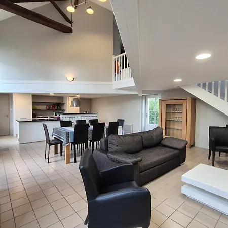 Charming Duplex House In * Grosbreuil